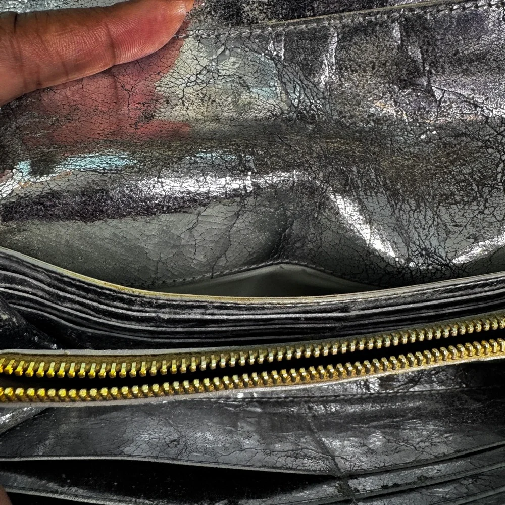 Miu Miu Cracked Metallic design Wallet
